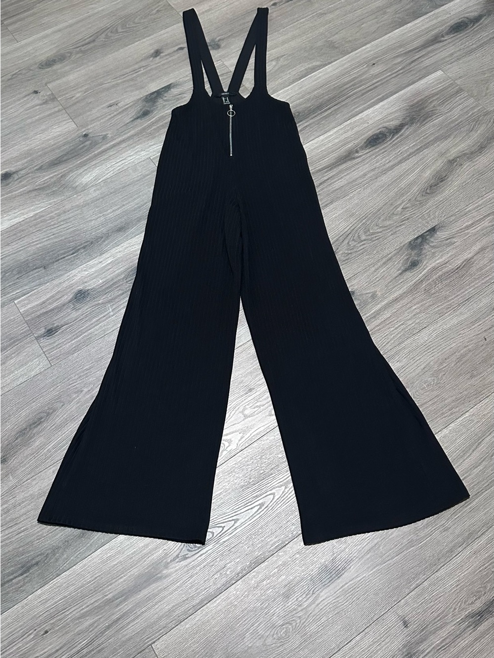 Forever 21 Black Ribbed Wide-Leg Jumpsuit with Front Zip